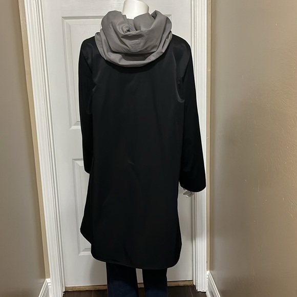 Eileen Fisher Black and Gray Trench Coat - Picture 4 of 6